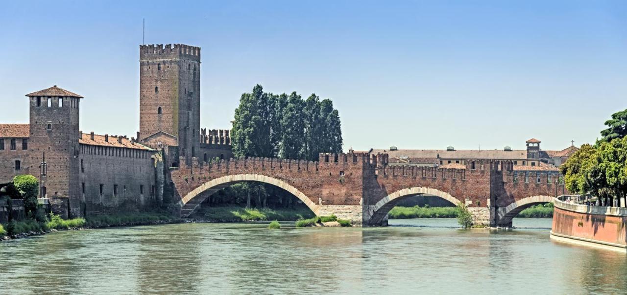 Castle View Lodge Intero Appartamento Verona Centro Storico Exterior foto