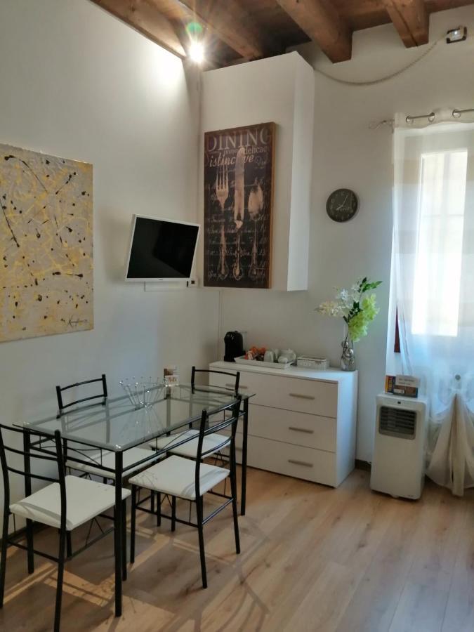 Castle View Lodge Intero Appartamento Verona Centro Storico Exterior foto